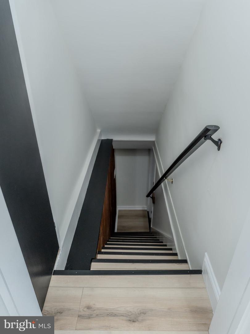 1414 Sunset Dr # Property Photo 18