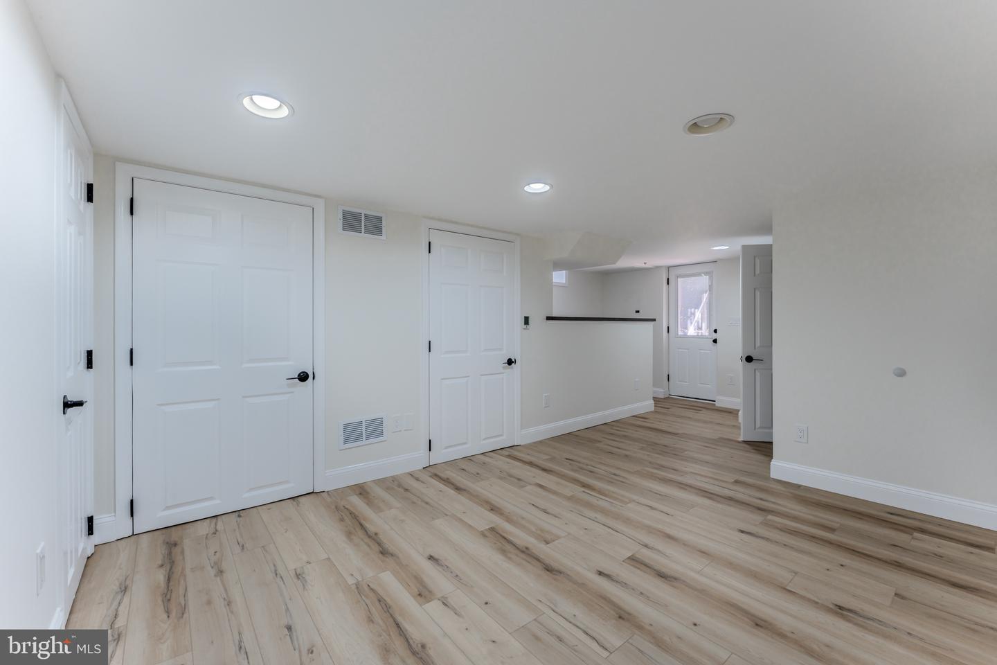 1414 Sunset Dr # Property Photo 19