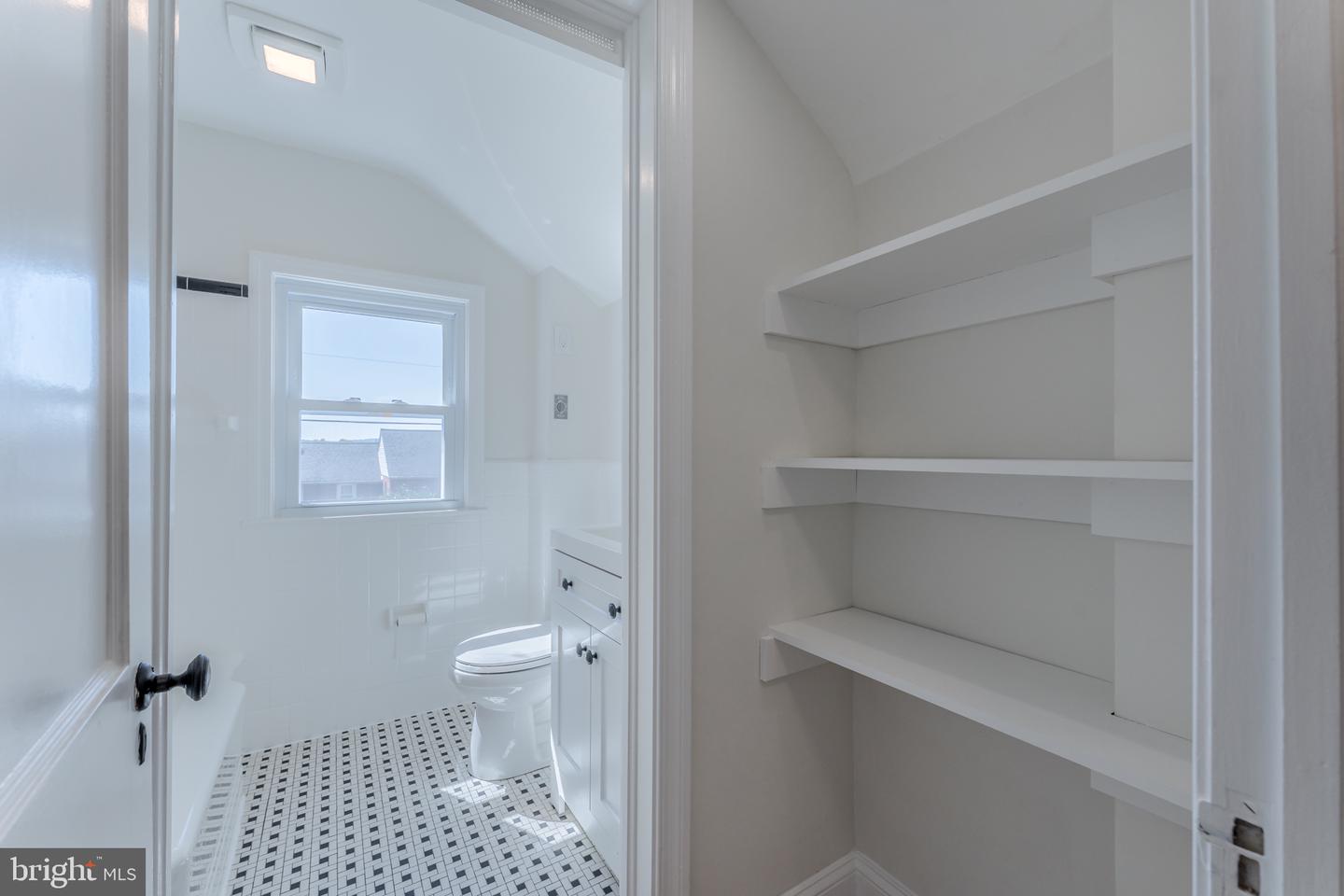 1414 Sunset Dr # Property Photo 39