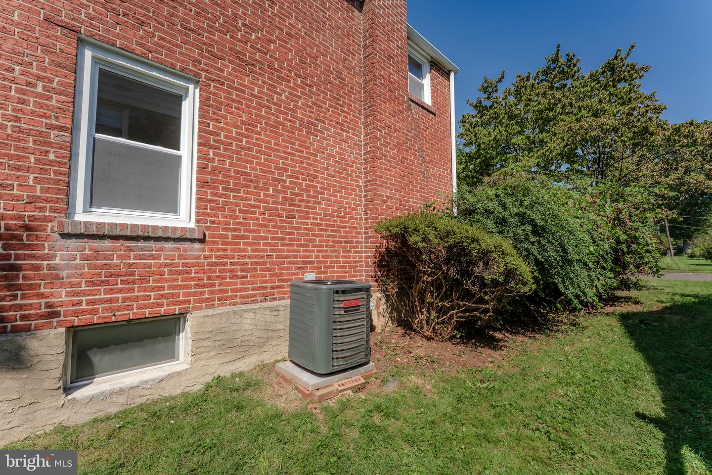 1414 Sunset Dr # Property Photo 55