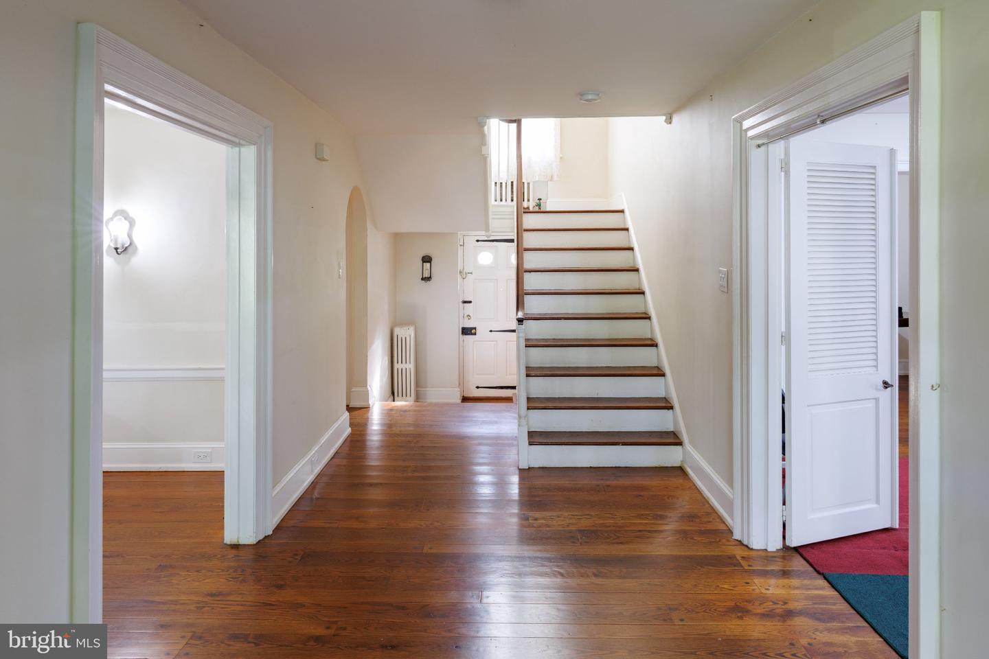 8381 Glen Rd Property Photo 5