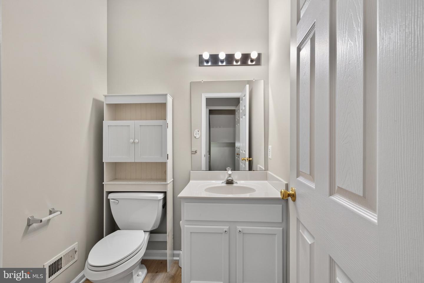 80 Chadwick Cir Property Photo 16