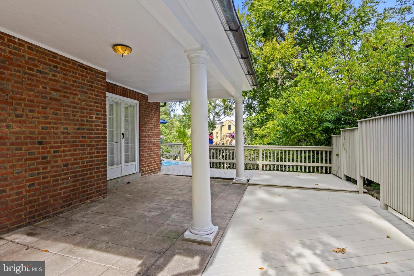 609 Park Ln Property Photo 63