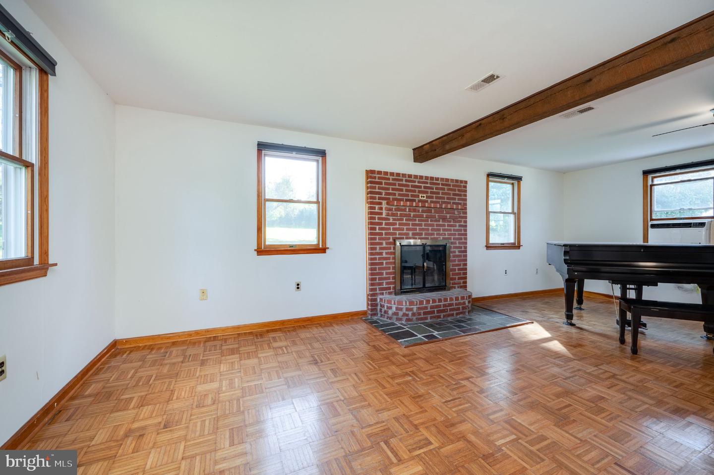 316 River Rd Property Photo 12