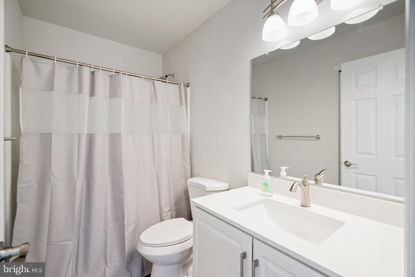 823 Dewees Pl #1304 Property Photo 26
