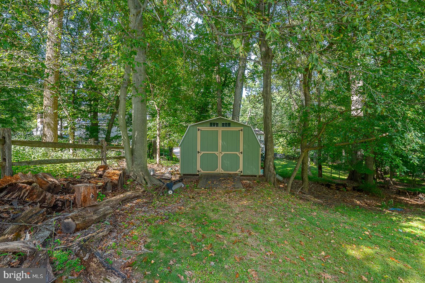 751 Red Oak Ter Property Photo 41