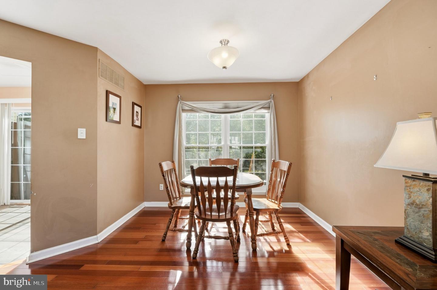57 Aspen Way Property Photo 9
