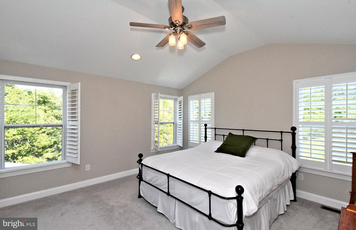 242 Hillstone Cir Property Photo 34