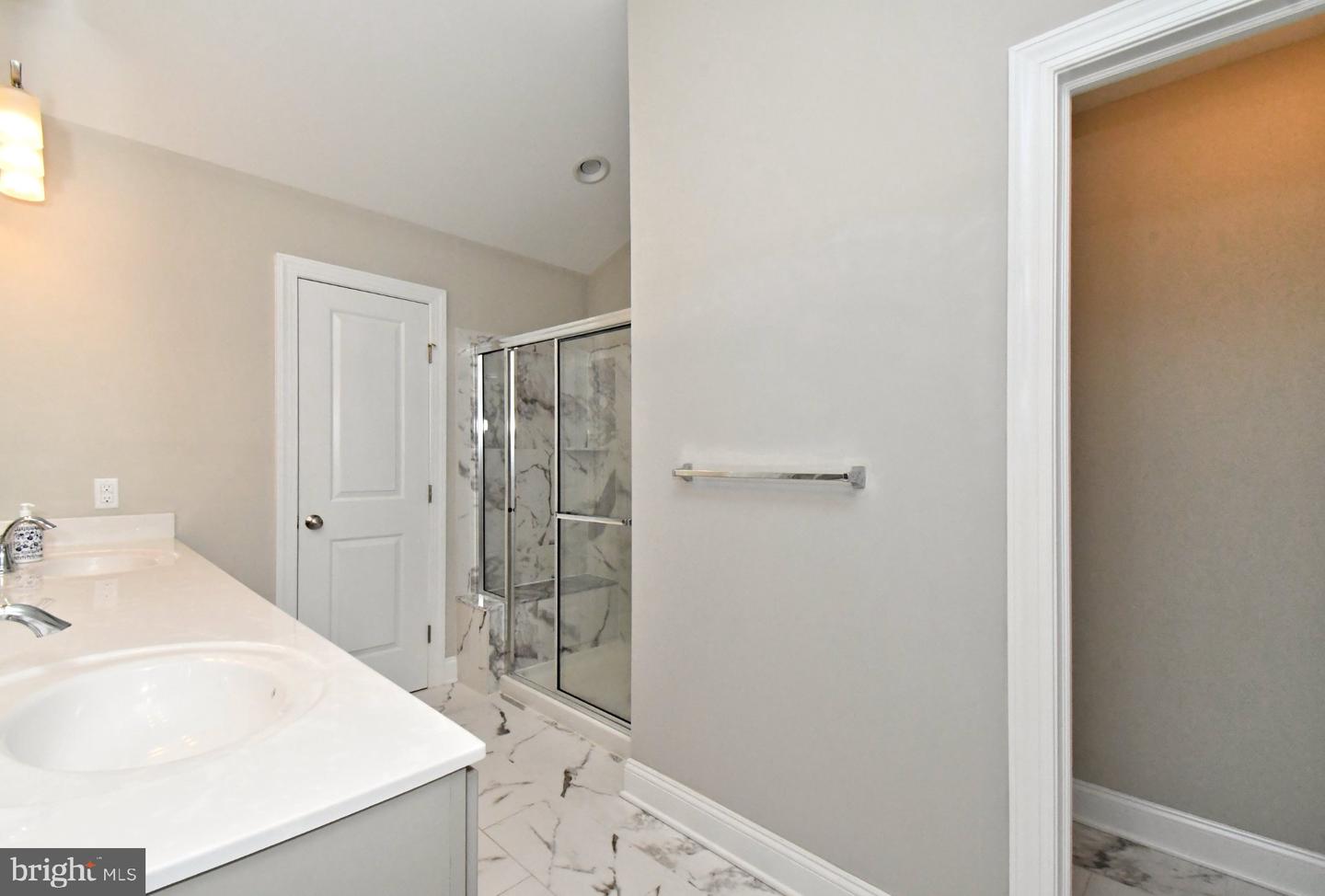 242 Hillstone Cir Property Photo 35