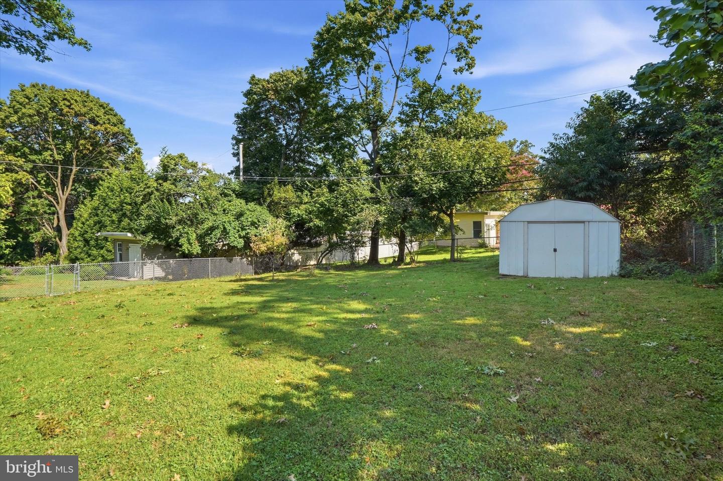 8105 Macarthur Rd Property Photo 43