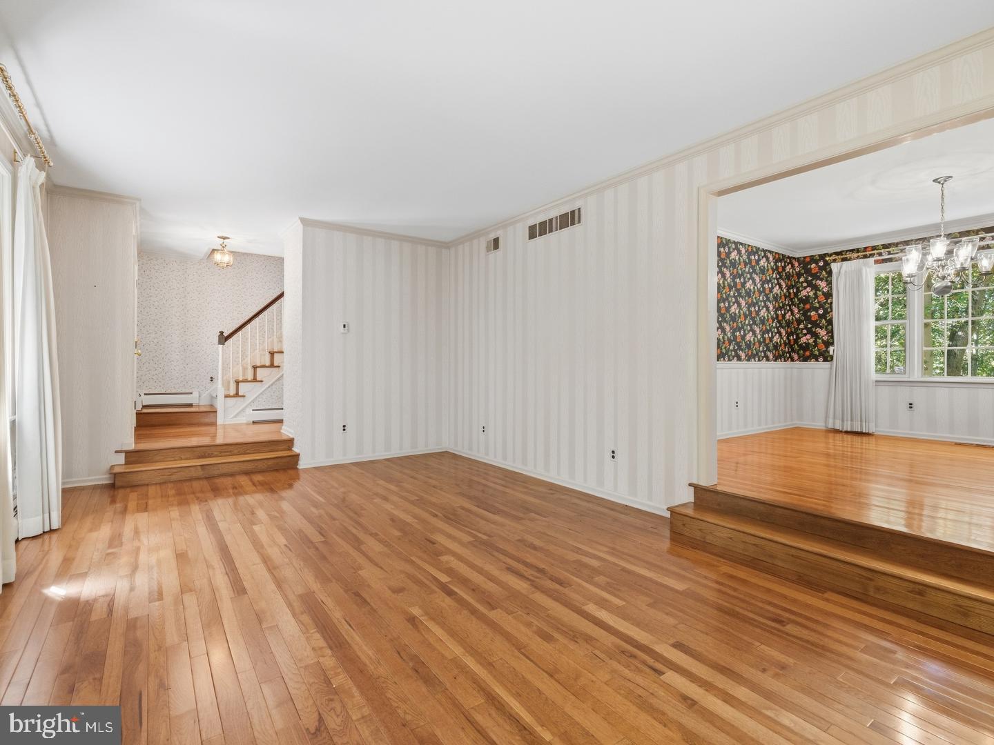 30 High Point E Property Photo 13