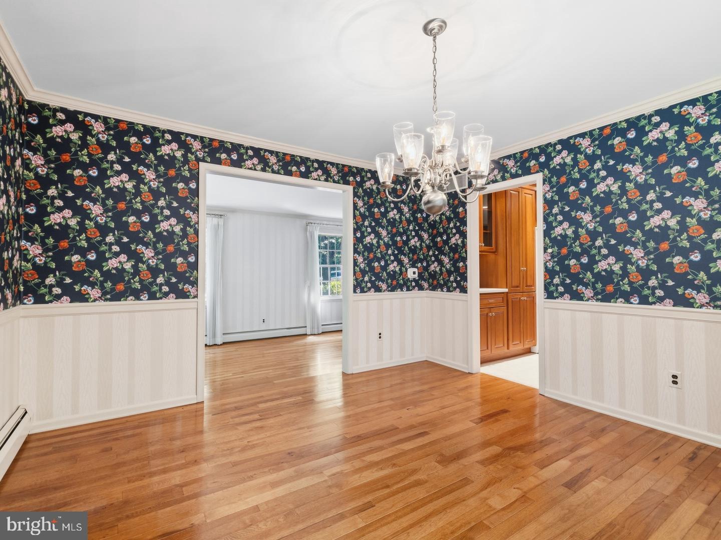 30 High Point E Property Photo 17