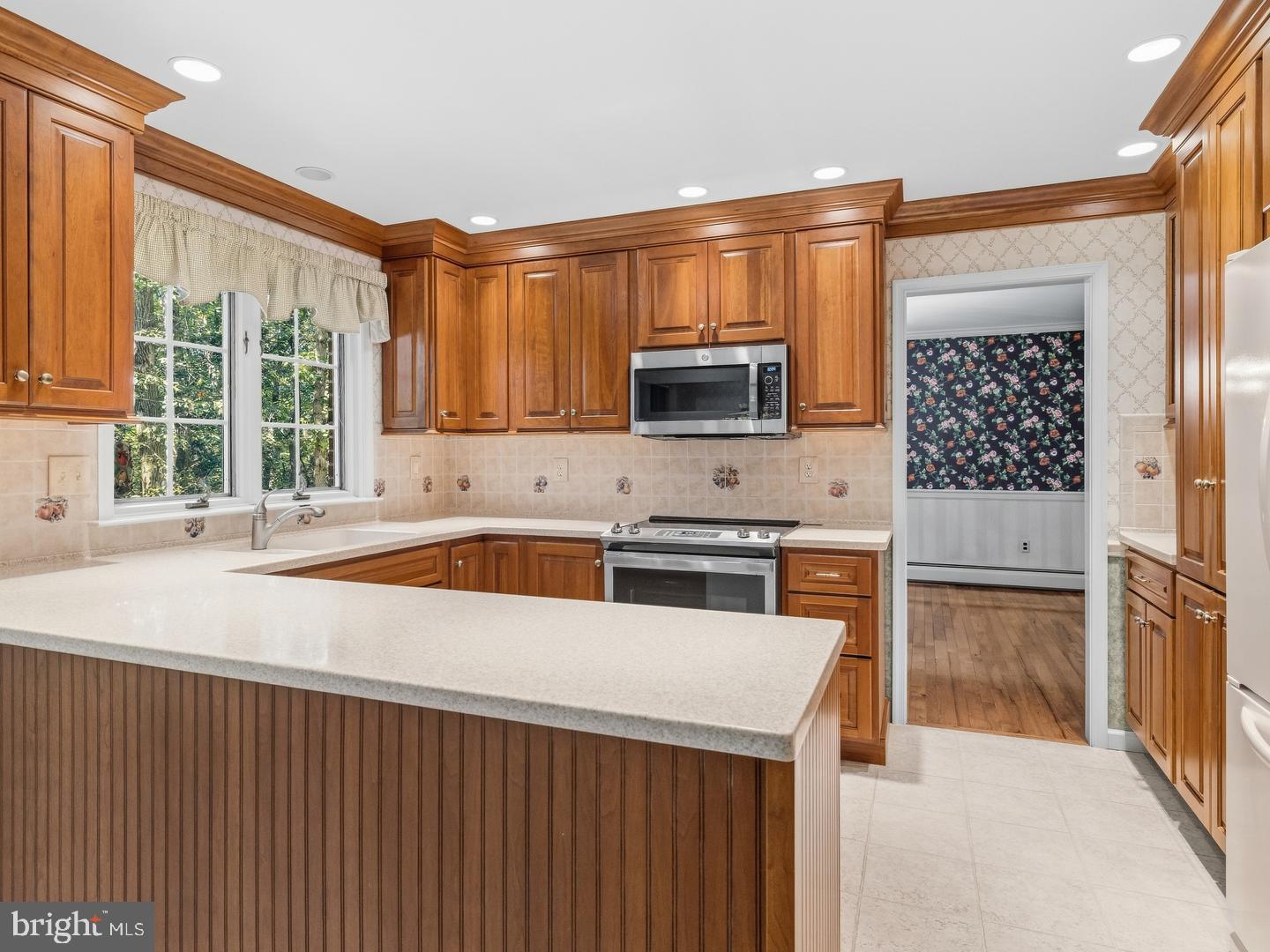 30 High Point E Property Photo 22