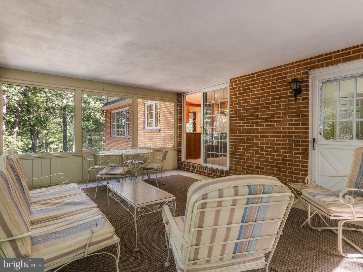 30 High Point E Property Photo 25