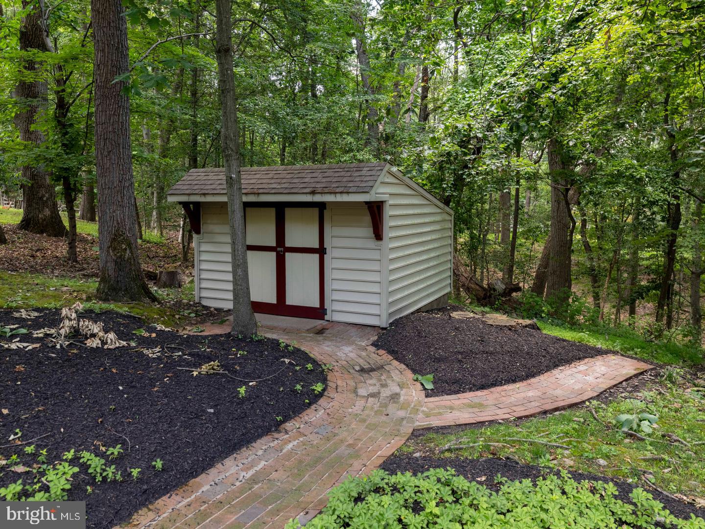 30 High Point E Property Photo 61