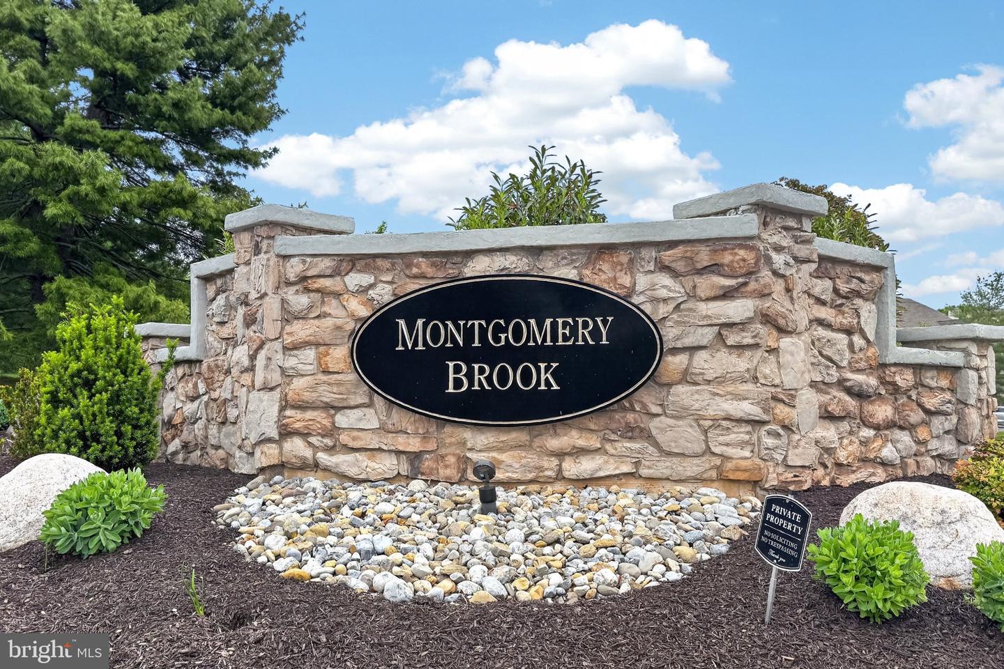 906 Foxmeadow Dr #condo 906 Property Photo 1