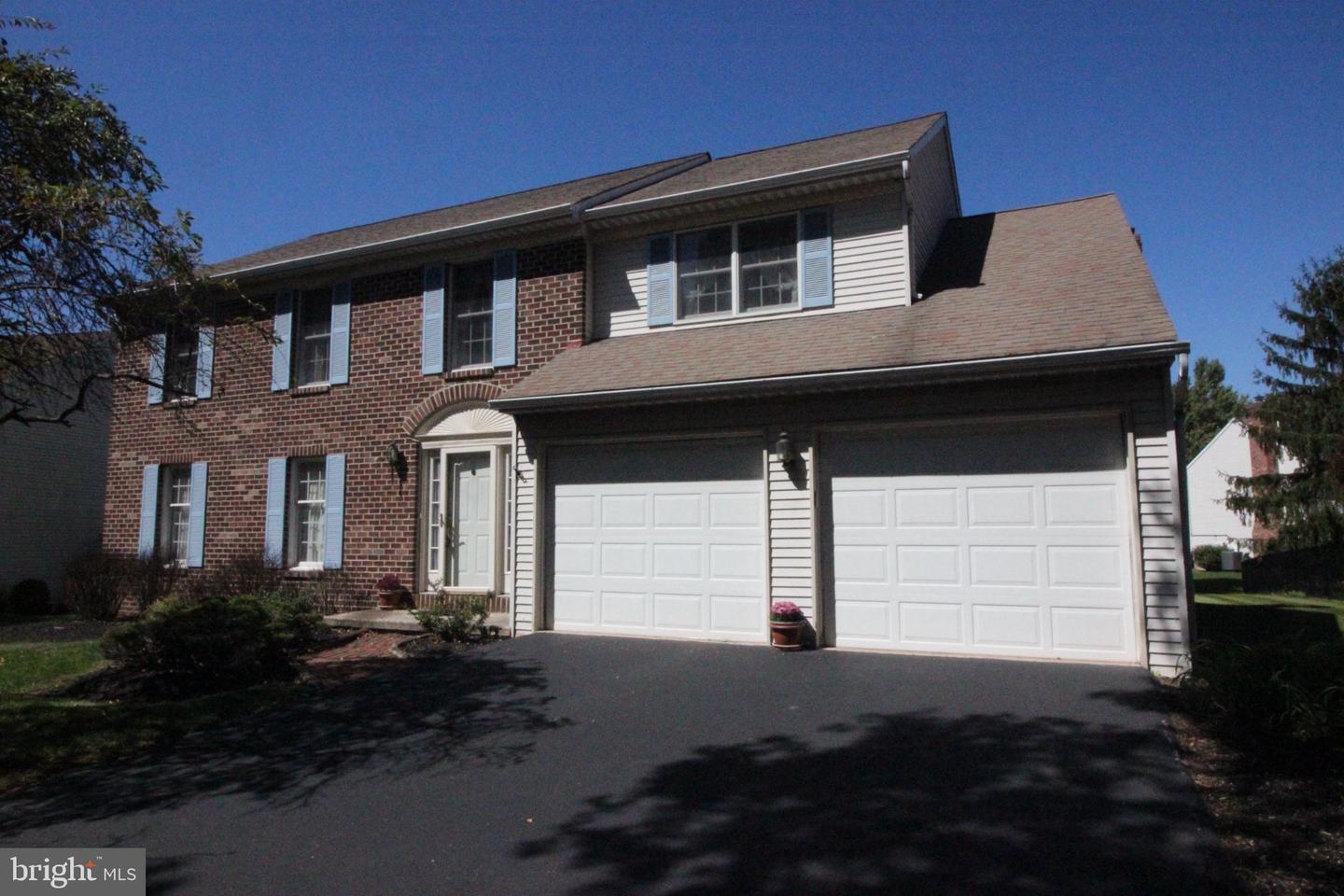 425 Shoemaker Way Property Photo 2