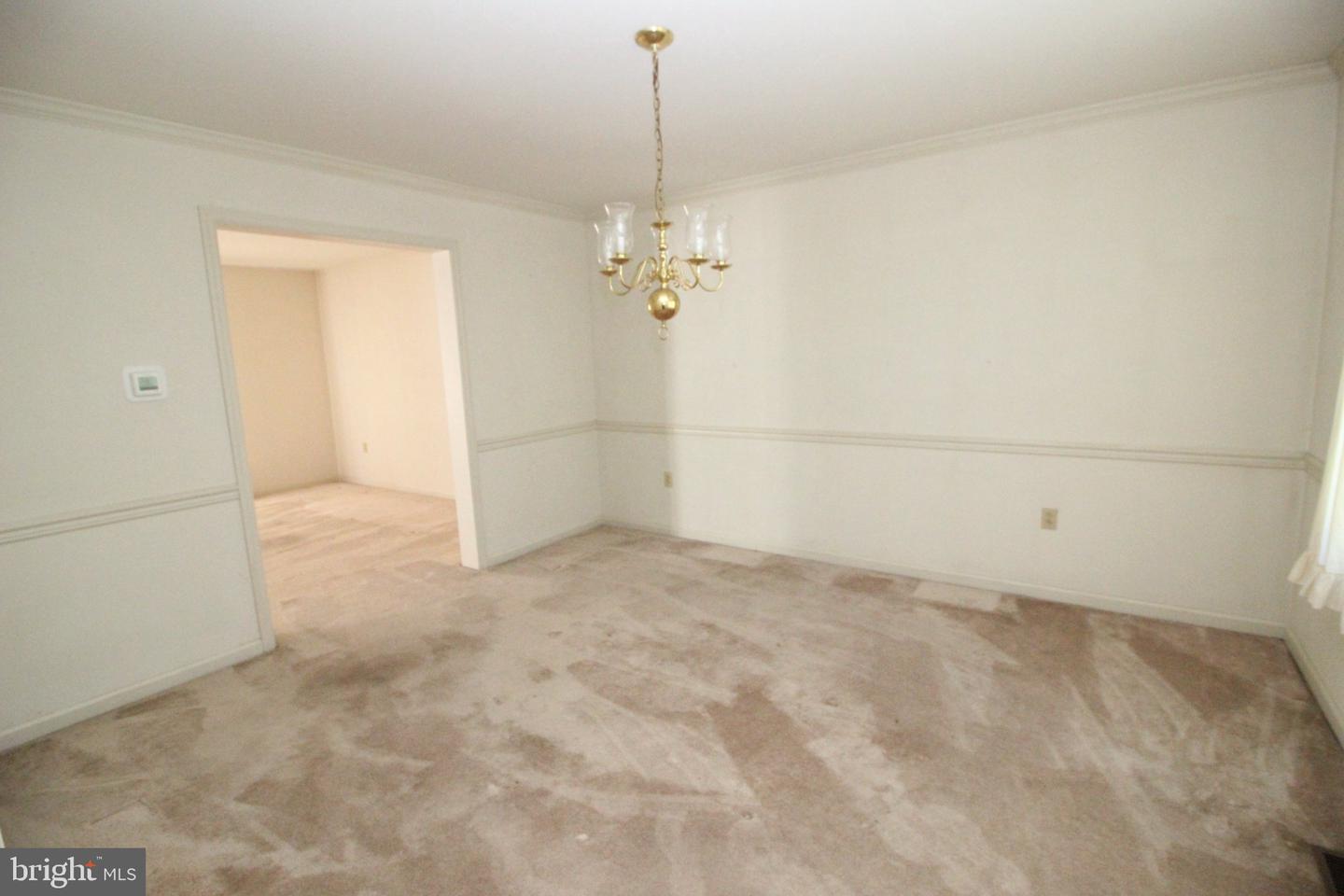 425 Shoemaker Way Property Photo 10