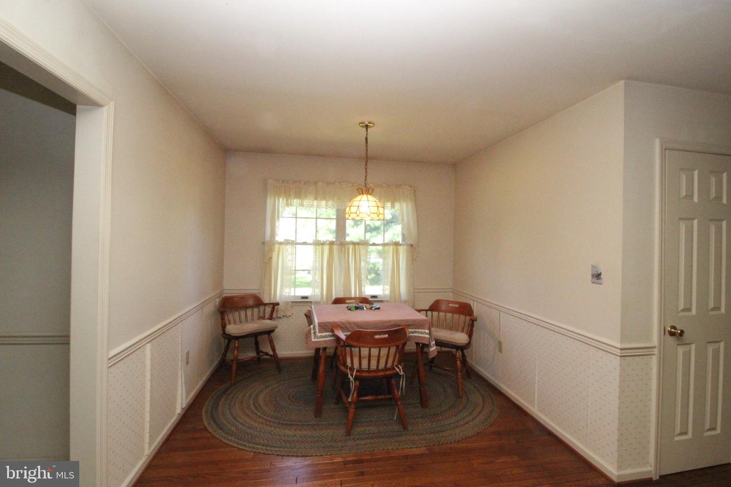 425 Shoemaker Way Property Photo 12