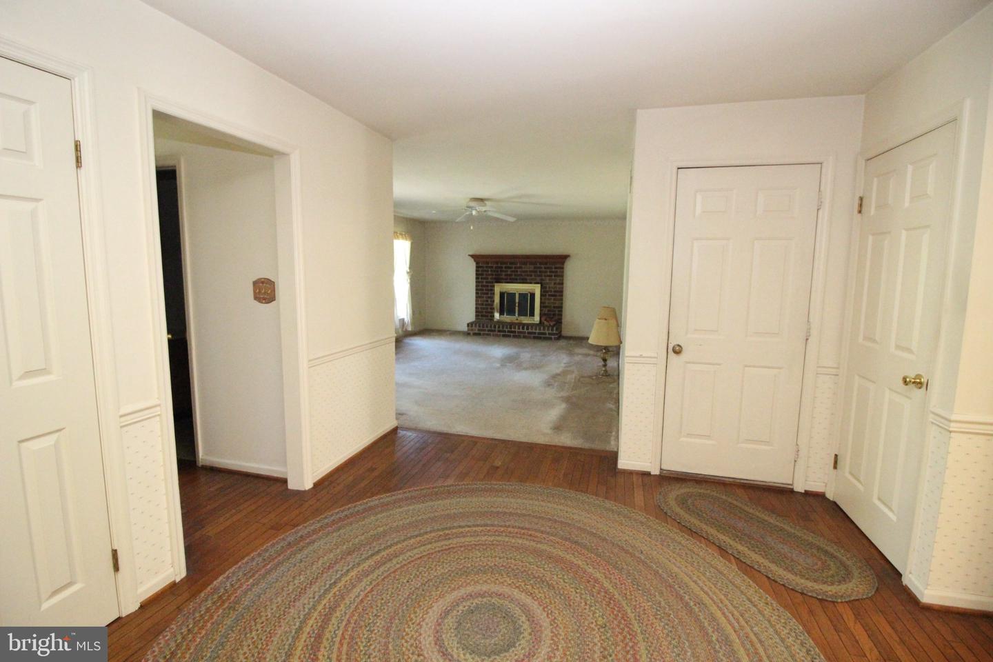425 Shoemaker Way Property Photo 14