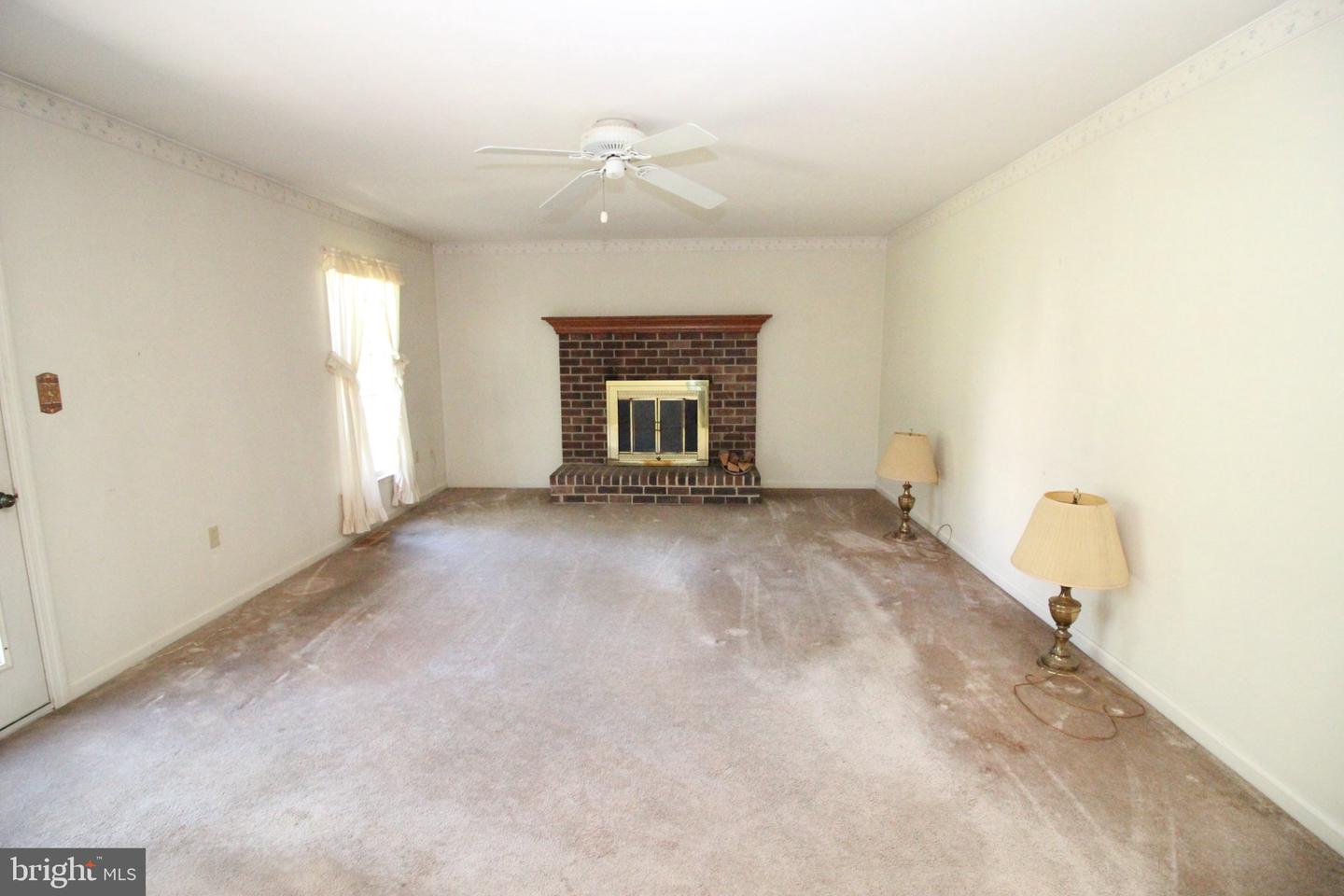 425 Shoemaker Way Property Photo 15