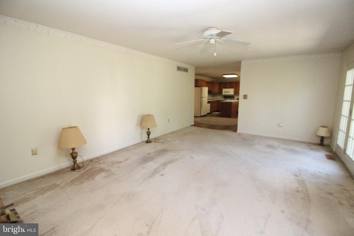 425 Shoemaker Way Property Photo 17