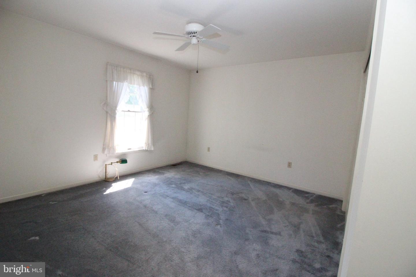425 Shoemaker Way Property Photo 26