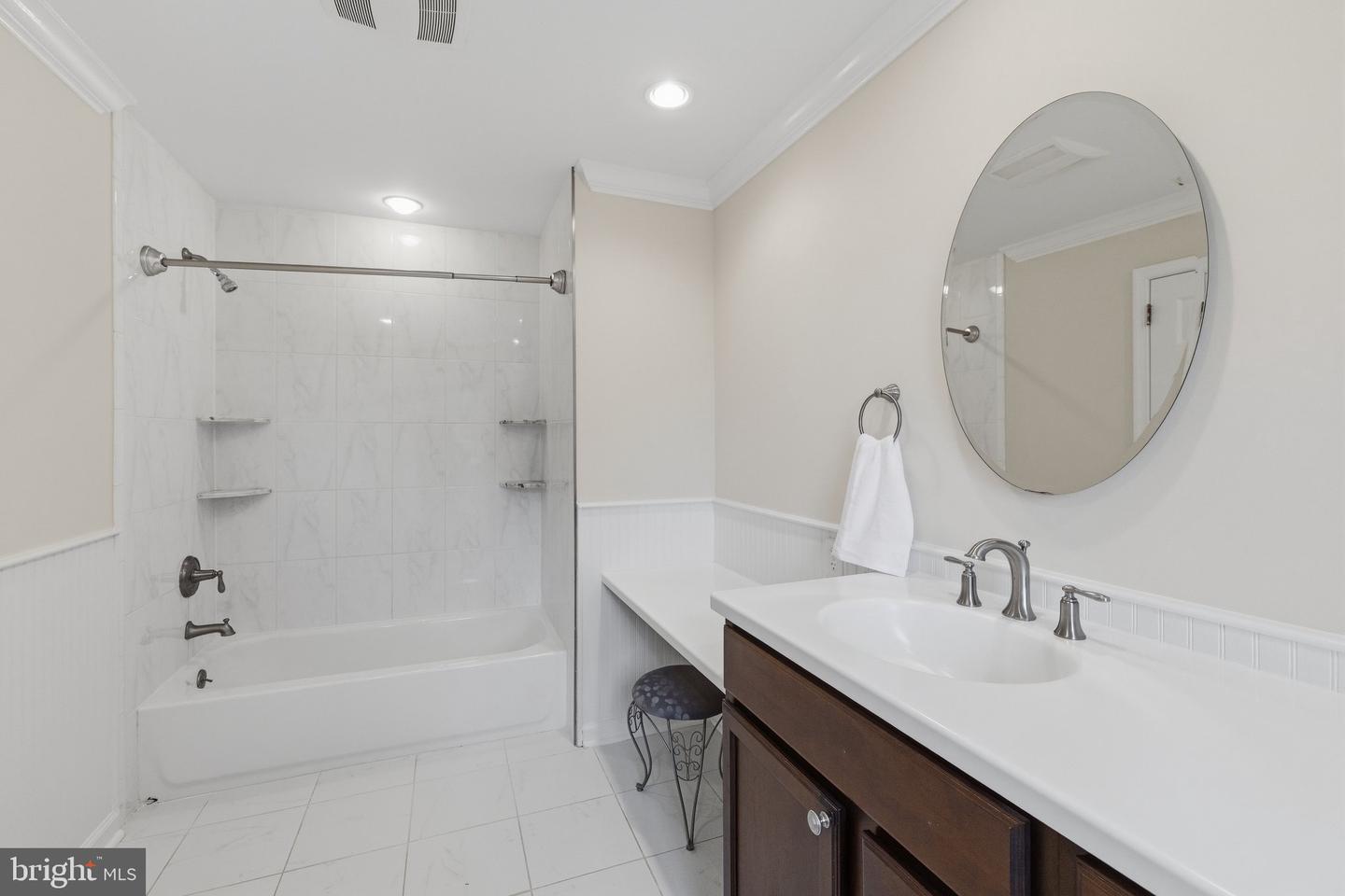1046 Huntingdon Rd Property Photo 34