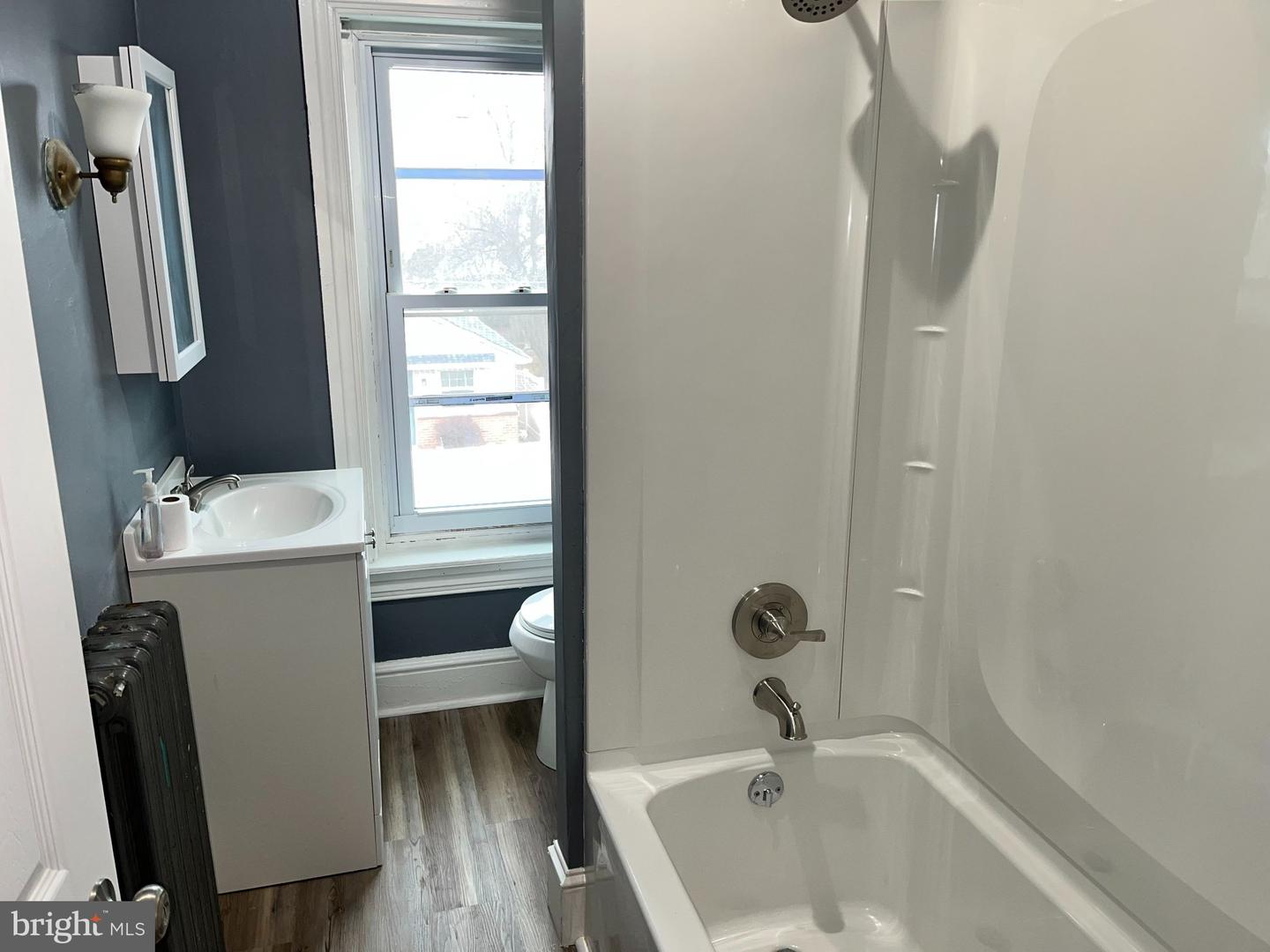 449 N York St #2 Property Photo 12