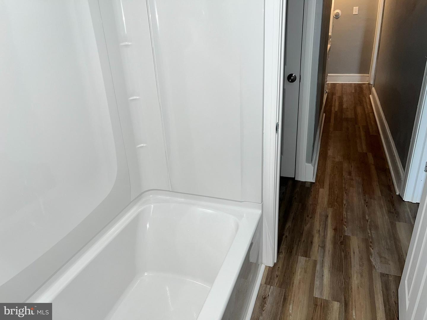 449 N York St #2 Property Photo 13