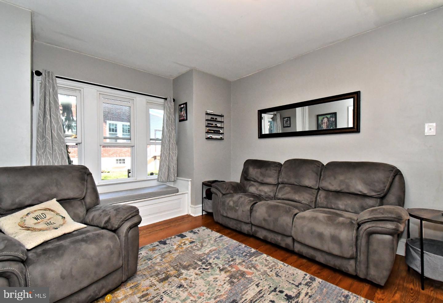 32 Franklin Ave # Property Photo 20