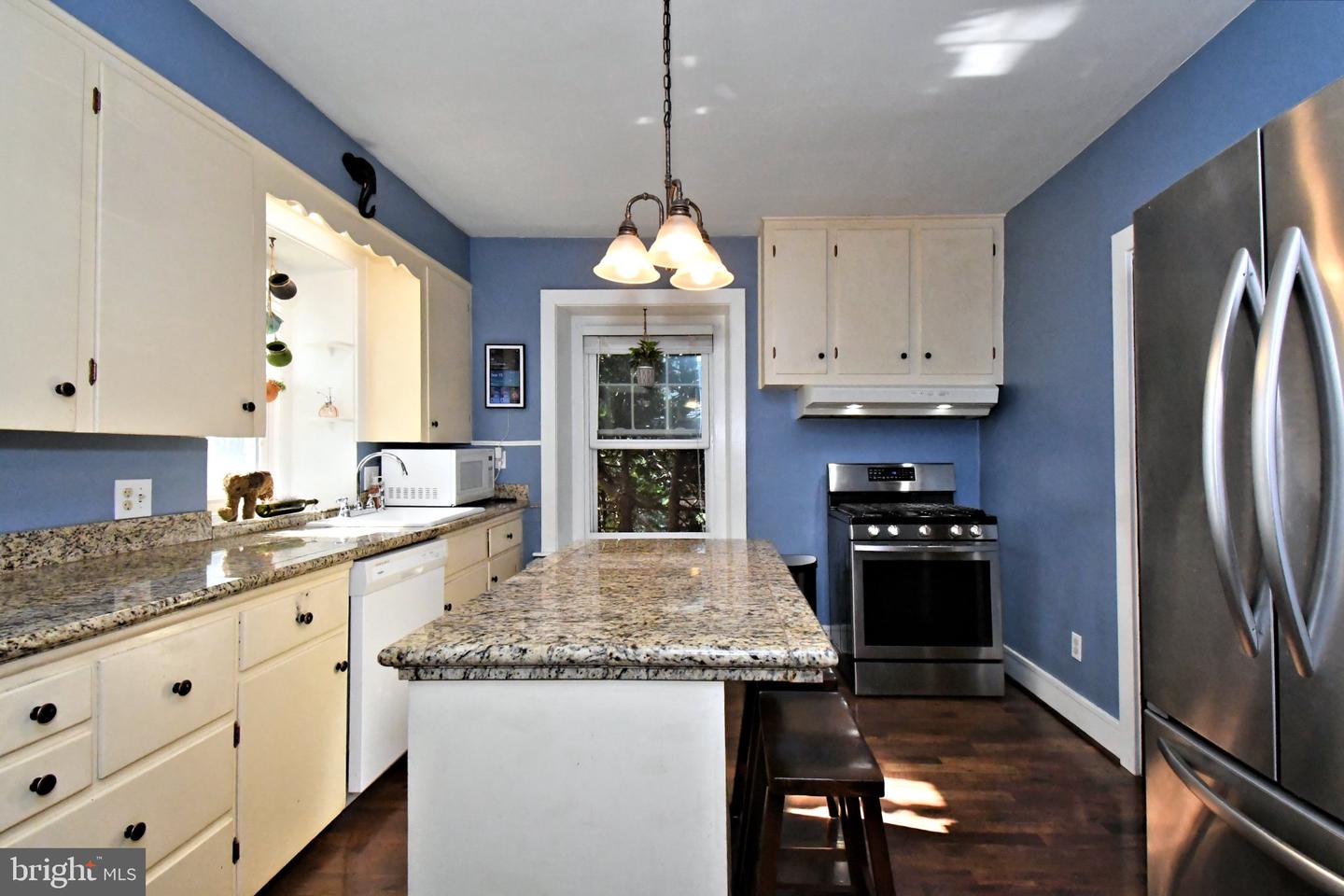 32 Franklin Ave # Property Photo 22