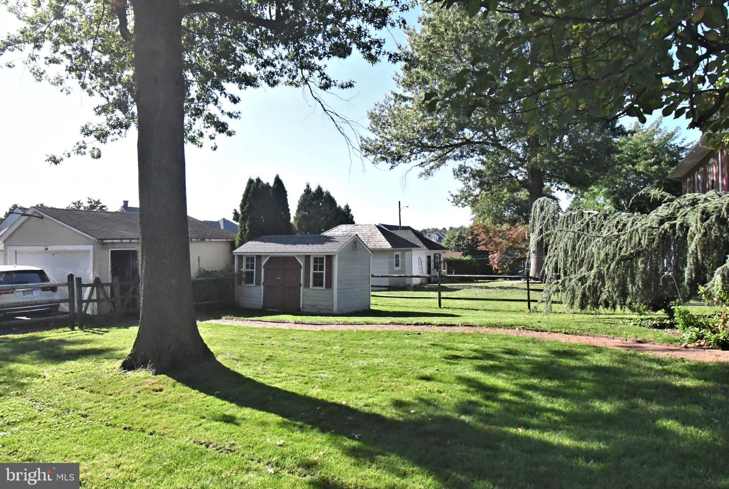 32 Franklin Ave # Property Photo 57