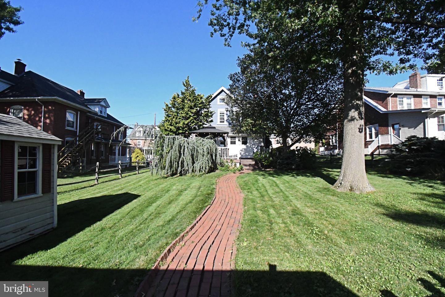 32 Franklin Ave # Property Photo 59