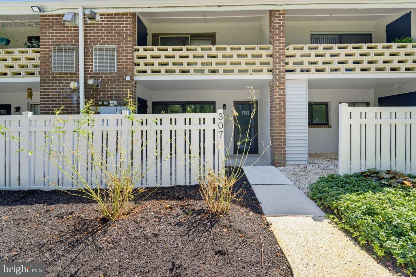 307 Stony Way #307 Property Photo 1