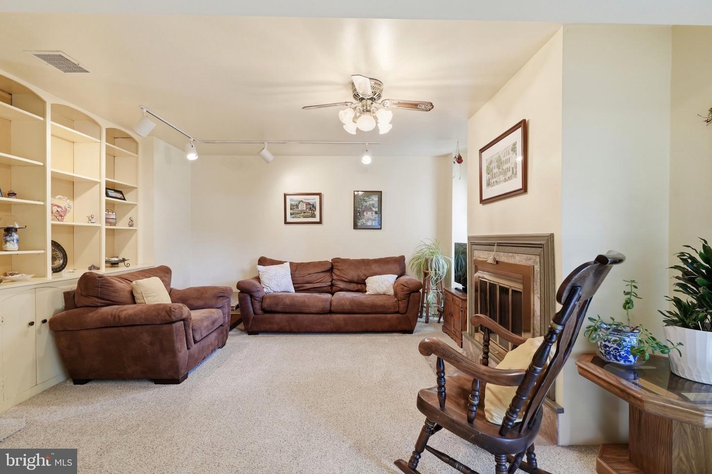 407 Hancock Ct Property Photo 23