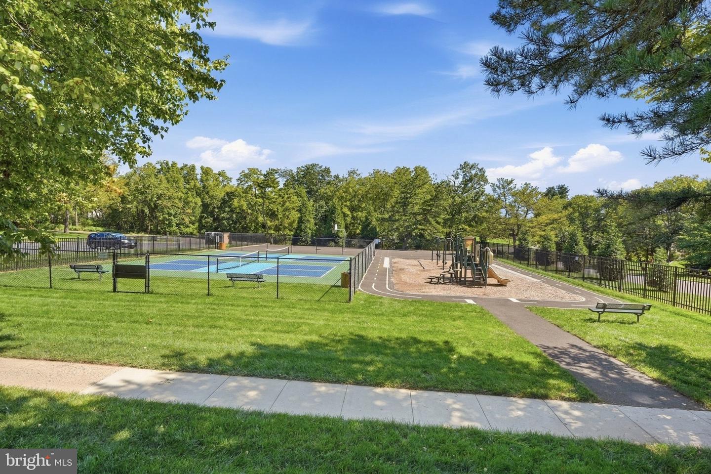 407 Hancock Ct Property Photo 64
