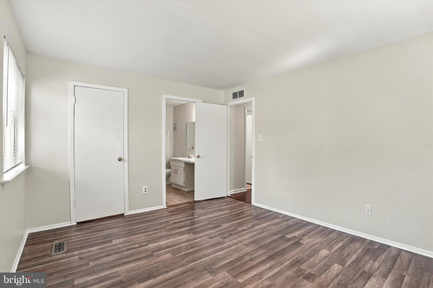 503 Stockton Ct Property Photo 15