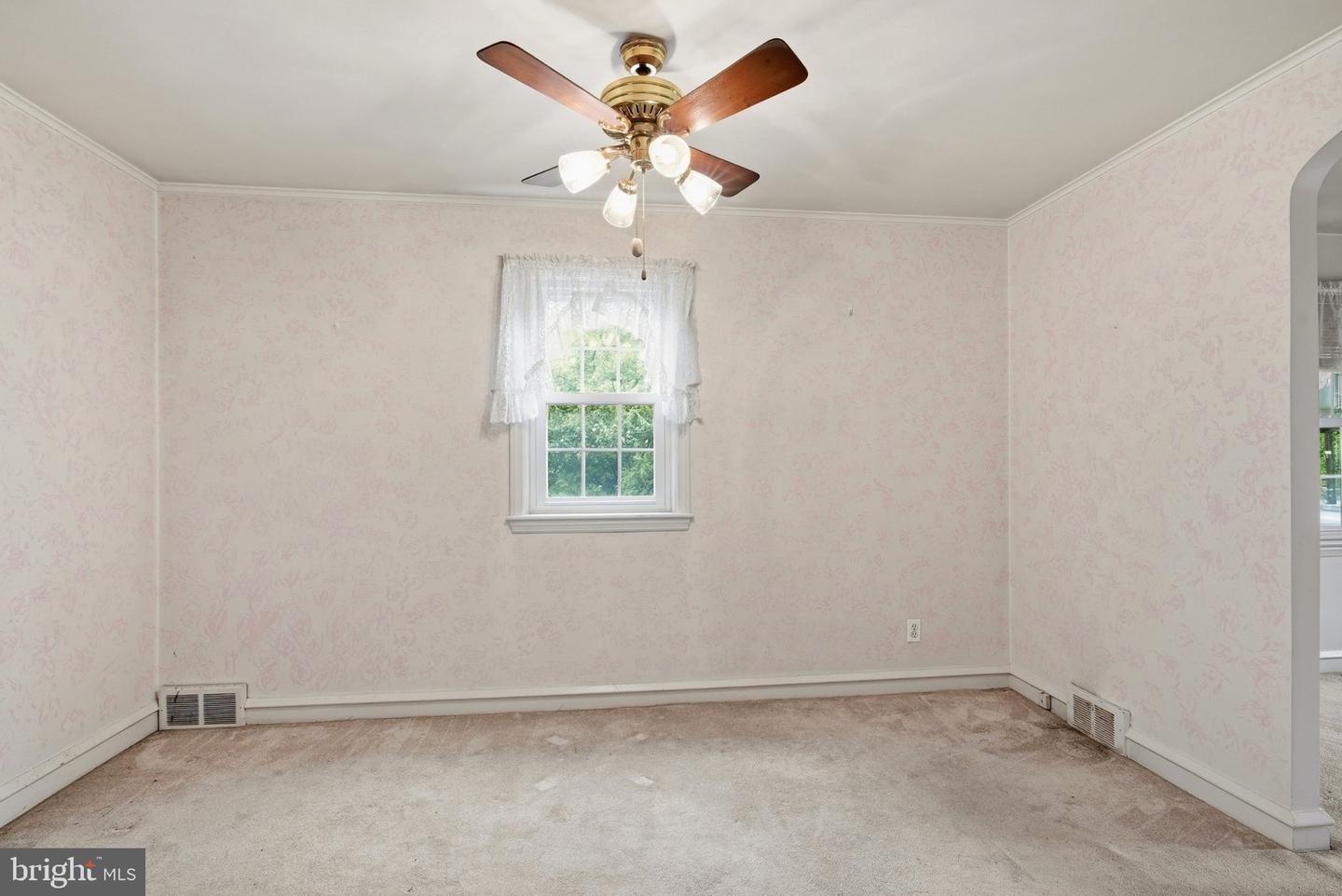2715 Cowpath Rd Property Photo 10