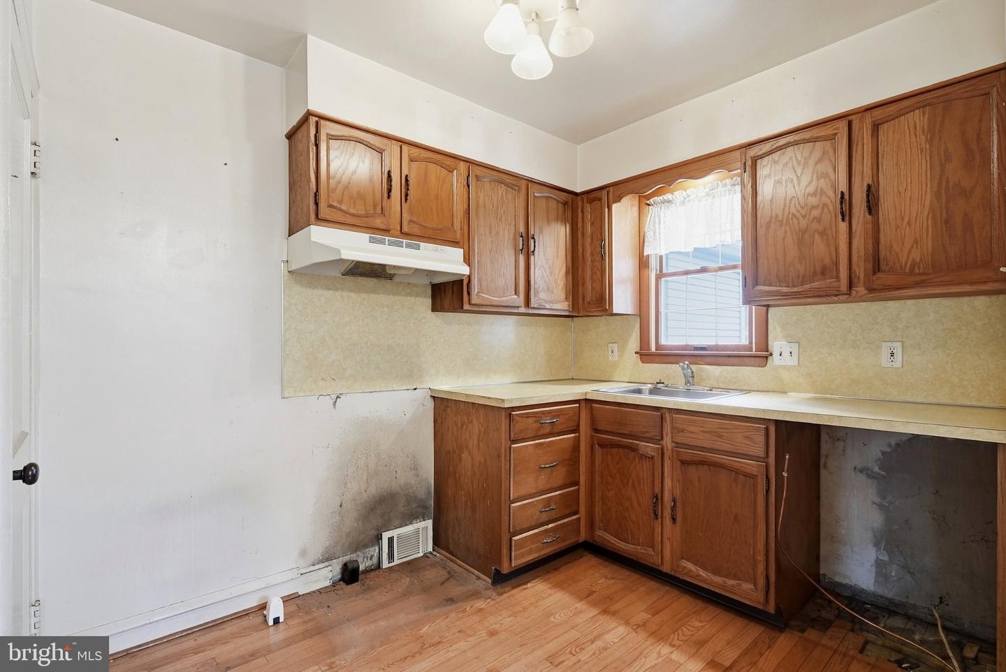 2715 Cowpath Rd Property Photo 16