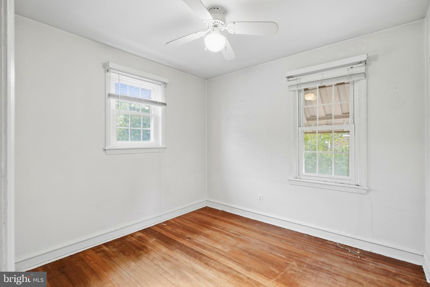 2715 Cowpath Rd Property Photo 21