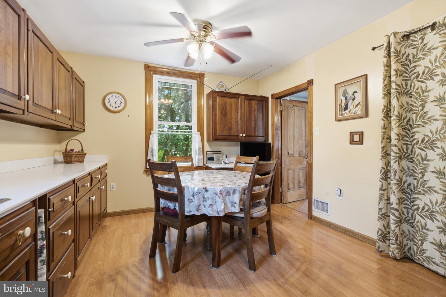 301 Parsons Ave Property Photo 19