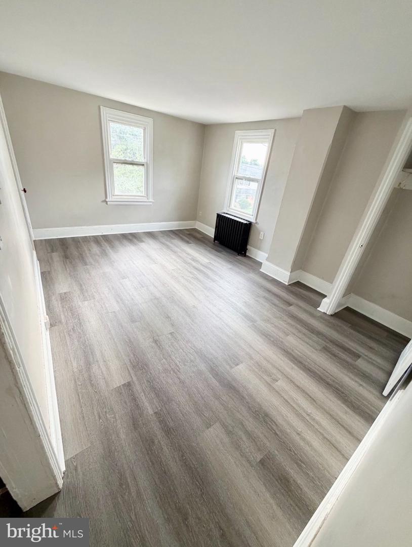 127 S 6TH ST #2ND FLOOR Property Photo 1