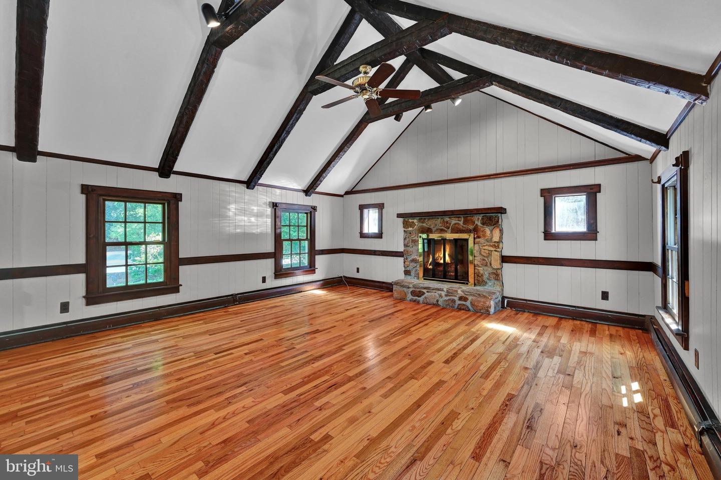309 Warner Rd Property Photo 15