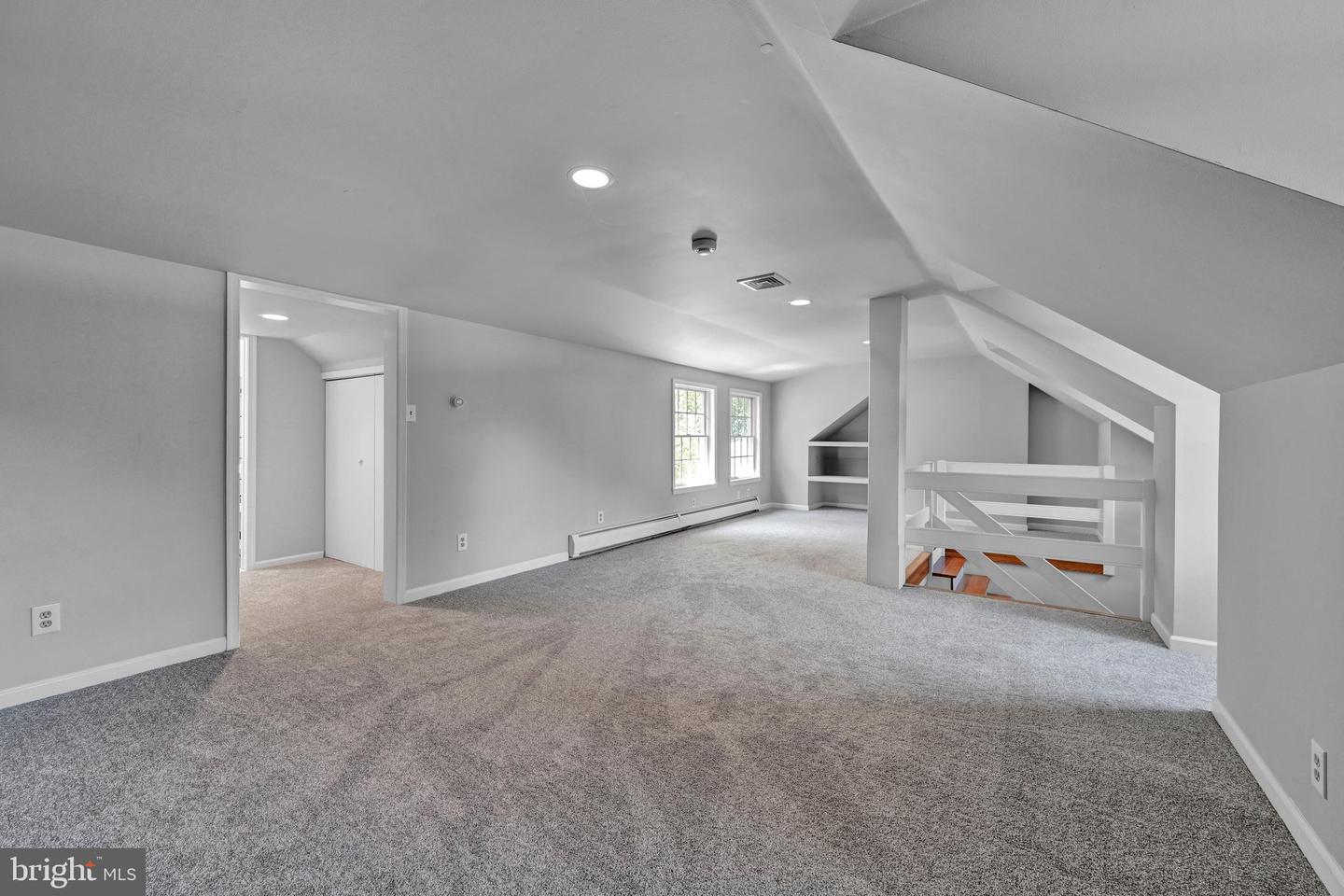309 Warner Rd Property Photo 33