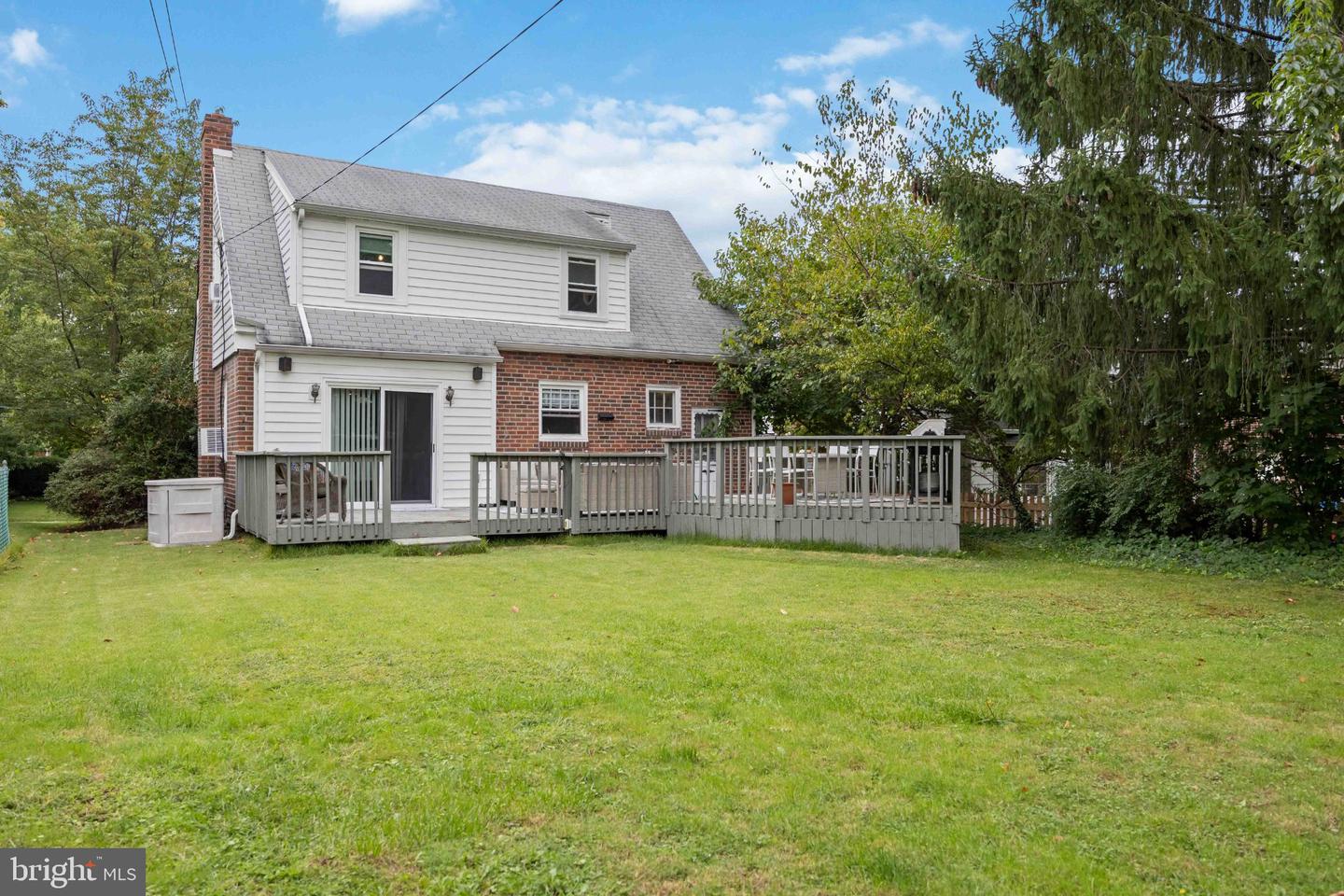 2016 Moreland Rd Property Photo 24