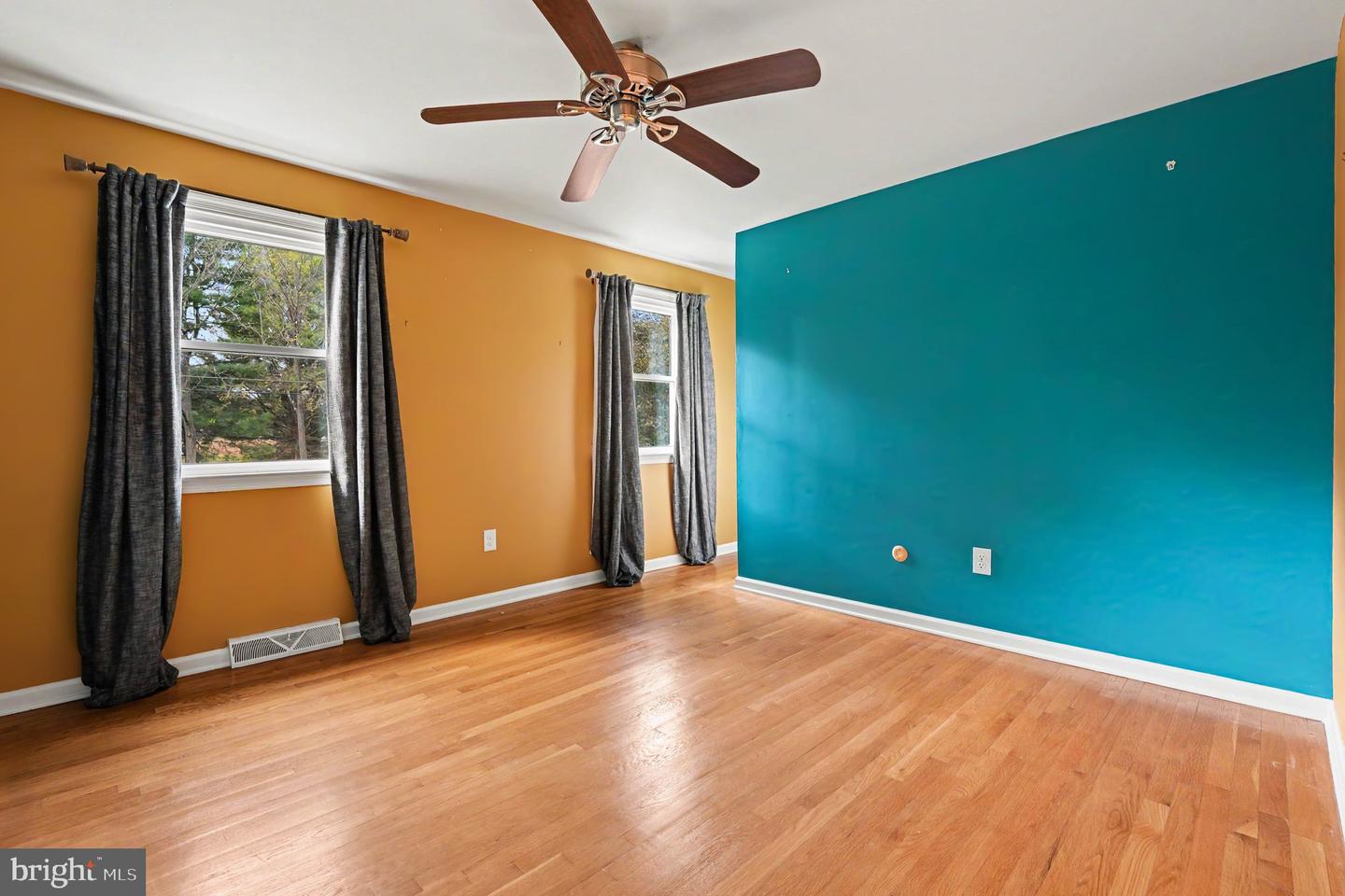 265 Township Line Rd Property Photo 44
