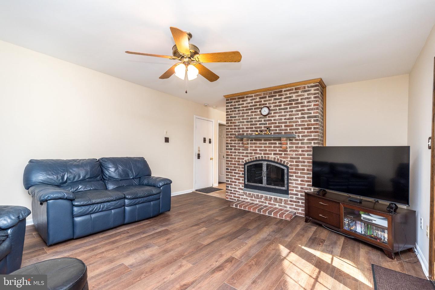 2049 Valley View Way Property Photo 21
