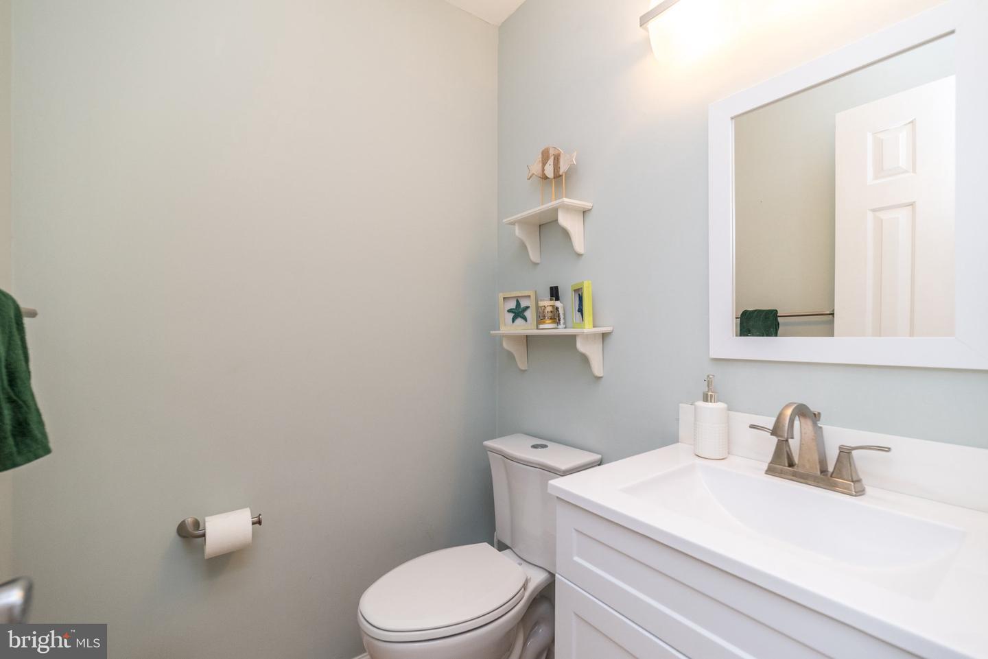 2049 Valley View Way Property Photo 24