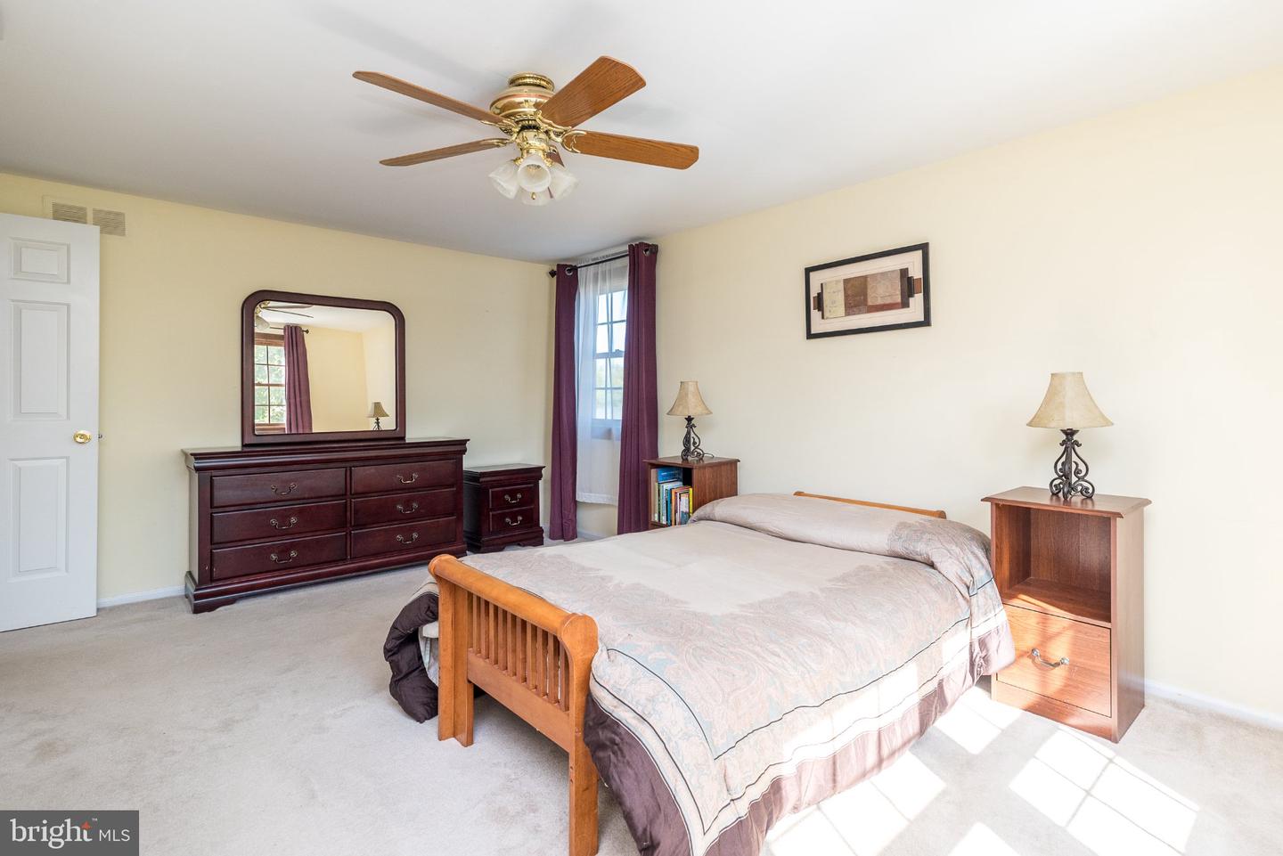 2049 Valley View Way Property Photo 26